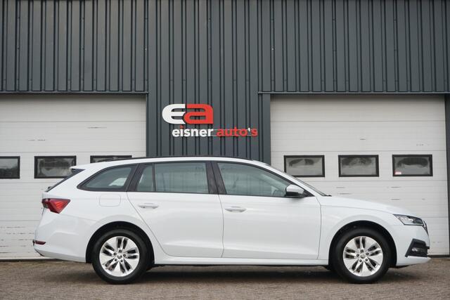 Skoda OCTAVIA Combi 1.0 TSI Business Edition | TREKHAAK | METALLIC WIT | ADAPT. CRUISE | CARPLAY |