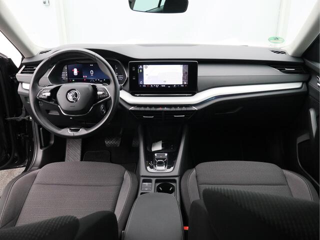 Skoda OCTAVIA Combi 1.0 e-TSI Business Edition/ lage km/ automaat!