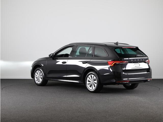 Skoda OCTAVIA Combi Selection 1.5 TSI 115 pk Verlengde garantie | Navigatie via App | Parkeersensoren | Cruise controle