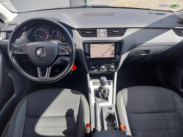 Skoda OCTAVIA Combi 1.0 TSI Greentech Ambition NAVI CRUISE ECC TREKHAAK LED