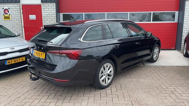 Skoda OCTAVIA Combi 1.0 TSI Business Edition Plus TREKHAAK / STOELVERW / CARPLAY / FULL LED / NAVI / CLIMA / PDC / BLUETOOTH / ACC / NL-AUTO