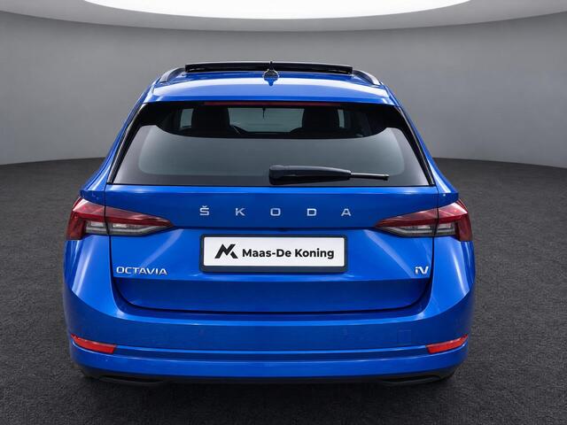 Skoda OCTAVIA Combi 1.4TSI iV PHEV 150kW/204PK Sportline Business · Panoramadak · Navigatie · Camera + Parkeersensoren · Stoel, Stuur + achterbank verwarming · 18'' Velgen ·