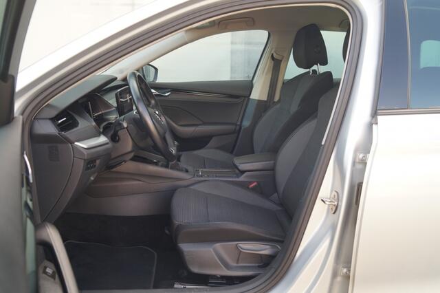 Skoda OCTAVIA Combi 1.0 TSI 110pk Business Edition -NAVI-ECC-TREKHAAK-