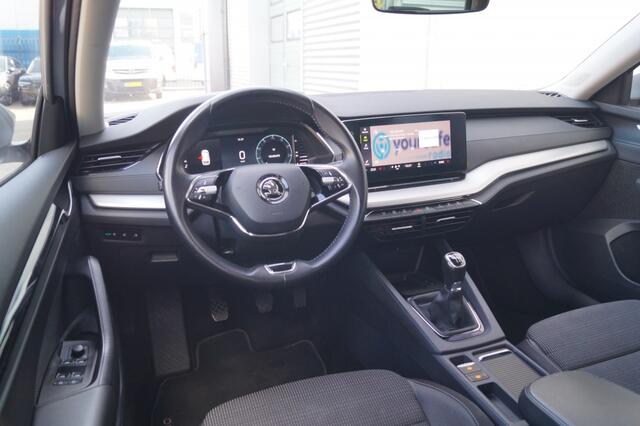 Skoda OCTAVIA Combi 1.0 TSI 110pk Business Edition -NAVI-ECC-TREKHAAK-