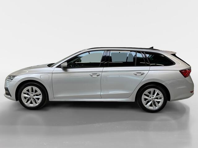 Skoda OCTAVIA Combi 1.4 TSI iV PHEV Business Edition I Cruise Control I LED I Keyless I CarPlay I Sensoren I