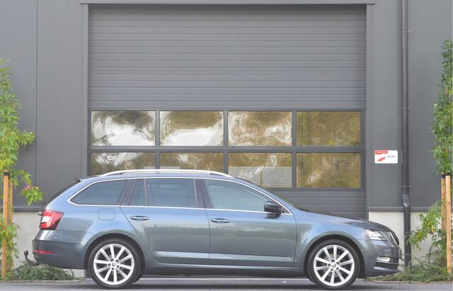 Skoda OCTAVIA Combi 1.0 TSI Greentech Style Business NAP | Automaat | Trekhaak | Carplay | Cruise Control