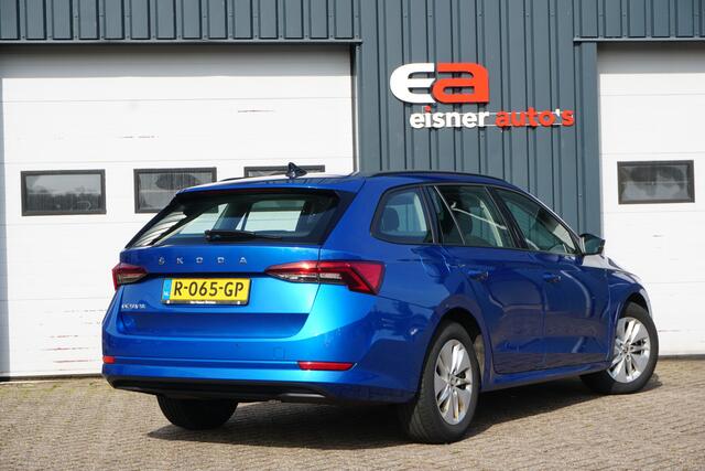 Skoda OCTAVIA Combi 1.0 TSI Ambition | CARPLAY | KEYLESS | CLIMATE | DEALER ONDERHOUDEN |
