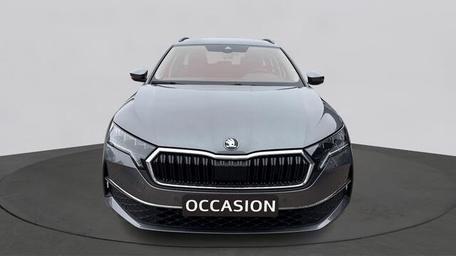 Skoda OCTAVIA Combi 1.5 TSI MHEV First Edition