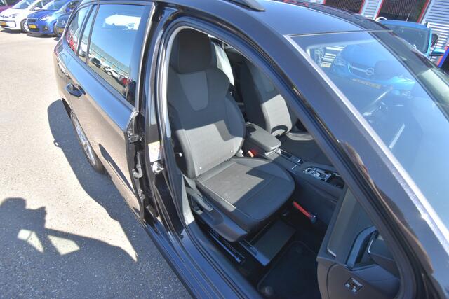 Skoda OCTAVIA Combi 1.0 e-TSI Business Edition , TREKHAAK , LED KOPL , NAVI , CLIMATR , PDC V+A , VIRTUAL COCKPIT ,