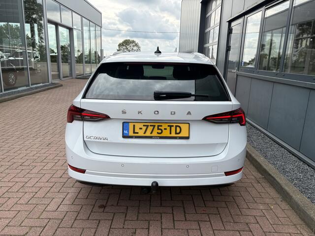 Skoda OCTAVIA Combi 1.0 TSi Bns.Edition Plus KEYLESS/VIRTUAL/DODEHOEK/ADAPT.CRUISE/18INCH/TREKHAAK