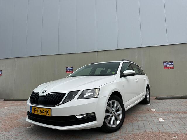 Skoda OCTAVIA Combi 1.0 TSI Greentech Ambition Business Climate C, Cruise C, Navigatie, Pdc!!!!