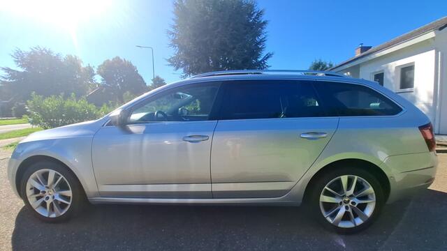 Skoda OCTAVIA Combi 1.0 TSI Grt St. Bns/airco/trekhaak/navi