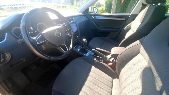 Skoda OCTAVIA Combi 1.0 TSI Grt St. Bns/airco/trekhaak/navi