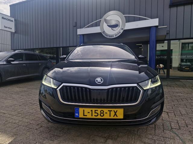 Skoda OCTAVIA Combi 1.0 TSI Business Edition Plus | Navigatie | Dodehoek | Adaptive Cruise Control | Elek. Best. Stoel + Achterklep |
