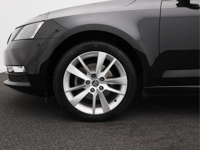 Skoda OCTAVIA Combi 1.5 TSI Greentech Business Edition/ automaat!