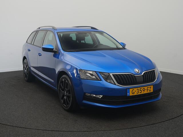 Skoda OCTAVIA Combi 1.0 TSI Greentech Business Edition - RIJKLAARPRIJS - Trekhaak - Parkeersensoren Achter