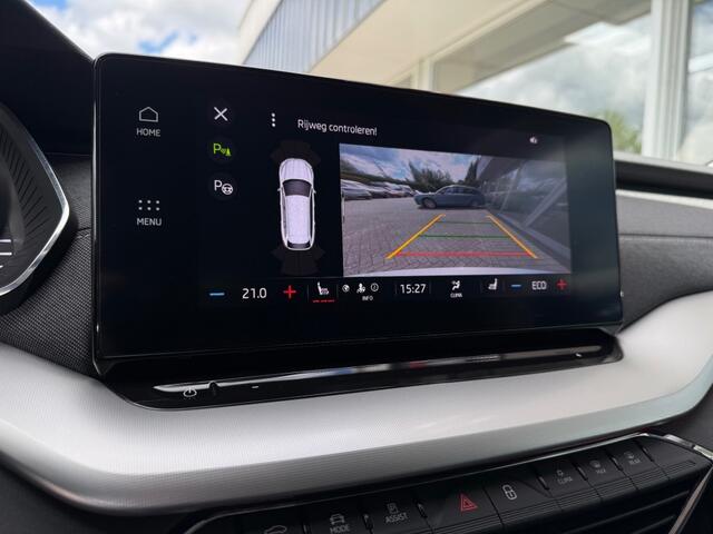 Skoda OCTAVIA Combi 1.4 TSI iV PHEV Business Edition Plus - Camera Carplay Head Up Stoelverw.