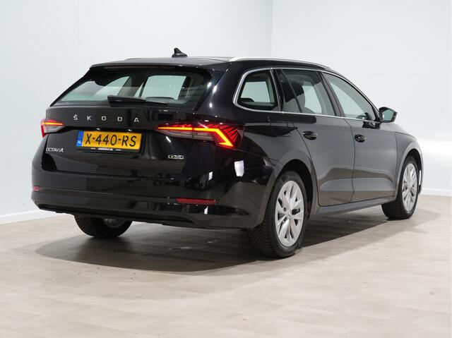 Skoda OCTAVIA Combi 1.5 e-TSI Business Edition Navitie PDC elektr. klep 81