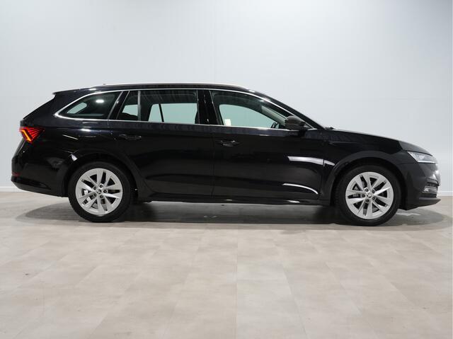 Skoda OCTAVIA Combi 1.5 e-TSI Business Edition Navitie PDC elektr. klep 81