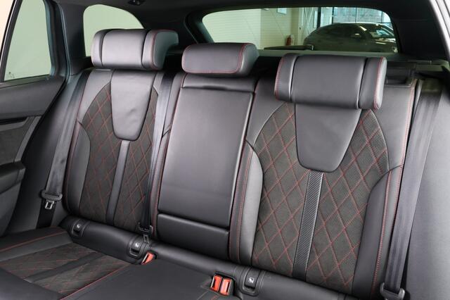 Skoda OCTAVIA Combi 1.4 TSI iV RS - Schuif/Kanteldak - Trekhaak - Leer