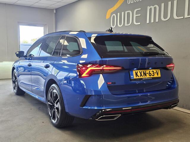 Skoda OCTAVIA Combi RS iV 1.4 electric 245PK | Memoryseats | Head-up | Stoelverwarming v+a | Camera | Keyless | Led |