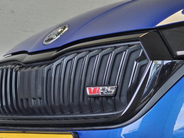 Skoda OCTAVIA Combi RS iV 1.4 electric 245PK | Memoryseats | Head-up | Stoelverwarming v+a | Camera | Keyless | Led |