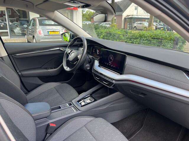 Skoda OCTAVIA 1.4 TSI IV PHEV BUSINESS EDITION / CARPLAY / CAMERA / STOELVERWARMING / DAB / LED / ADAP. CRUISE CTR. / 18'' LMV