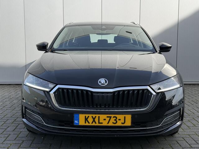 Skoda OCTAVIA Combi 1.4 TSI iV Sport Business Carplay digitaal cockpit keyless