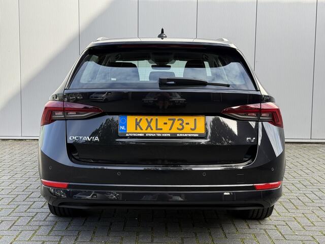 Skoda OCTAVIA Combi 1.4 TSI iV Sport Business Carplay digitaal cockpit keyless