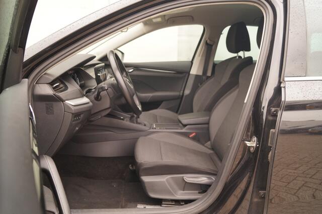 Skoda OCTAVIA Combi 1.0 TSI 110pk Business Edition -NAVI-ECC-TREKHAAK-