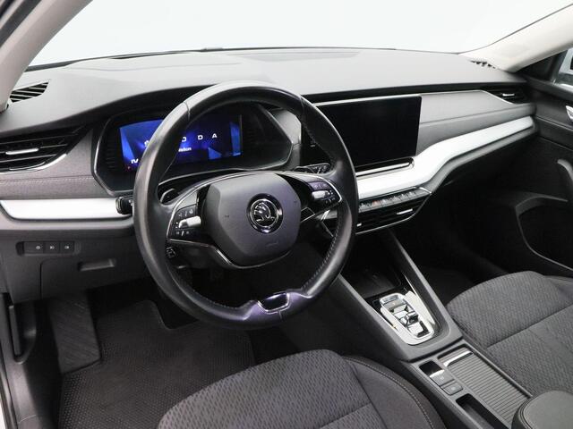 Skoda OCTAVIA Combi 1.4 TSi iV 204 Pk PHEV Business Edition | Stoel/Stuurverwarming | Trekhaak | Navigatie | 18 Inch | 92.394 Km !! – foto 4