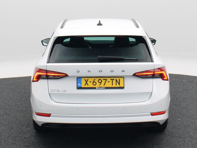 Skoda OCTAVIA Combi 1.0 TSi 110 Pk Business Edition | Stoelverwarming | Adaptive Cruise | Navigatie | CarPlay | 16 Inch | 70.153 Km !! – foto 6