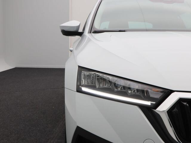 Skoda OCTAVIA Combi 1.0 TSi 110 Pk Business Edition | Stoelverwarming | Adaptive Cruise | Navigatie | CarPlay | 16 Inch | 70.153 Km !! – foto 10