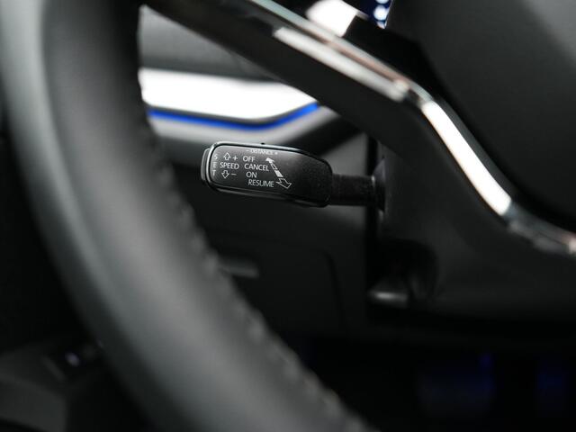 Skoda OCTAVIA Combi 1.4 TSI iV PHEV Business Edition 204pk Dealer O.H. | Panodak | Adaptive Cruise | Voorstoelen Verwarmd | Crystal LED | Keyless | Apple Carplay | Sfeerverlichting | Navigatie | DAB | Plug In Hybrid |