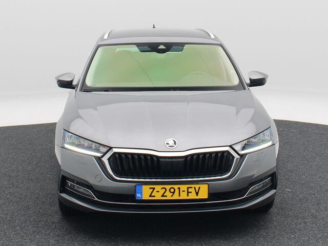 Skoda OCTAVIA Combi 1.5 e-TSi 150 Pk Automaat Business Edition Plus | Stoel/Stuurverwarming | Trekhaak | Adaptive Cruise | Memory | 18 Inch | 63.797 Km !!