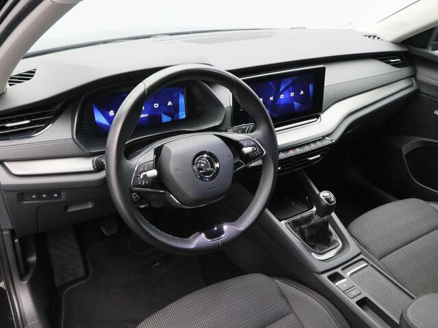 Skoda OCTAVIA Combi 1.0 TSi 110 Pk Business Edition | Trekhaak | Stoelverwarming | Adaptive Cruise | Navigatie | 17 Inch | 77.753 Km !!