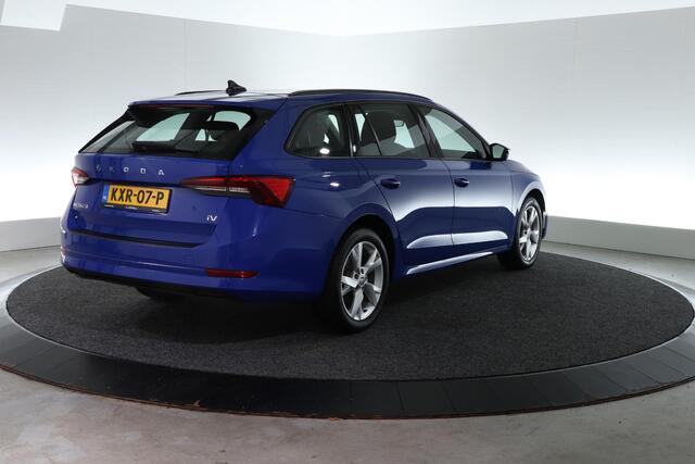 Skoda OCTAVIA Combi 1.4 TSI iV PHEV | STOEL-STUURVERW. | CARPLAY | CLIMA |