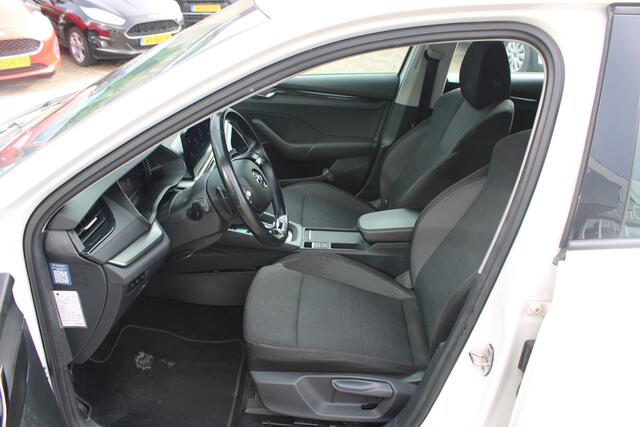 Skoda OCTAVIA Combi 1.0 e-TSI Business Edition – foto 5