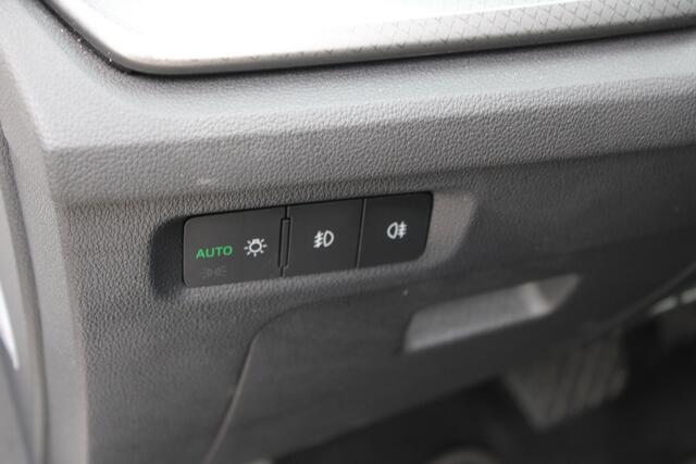 Skoda OCTAVIA Combi 1.0 e-TSI Business Edition – foto 8