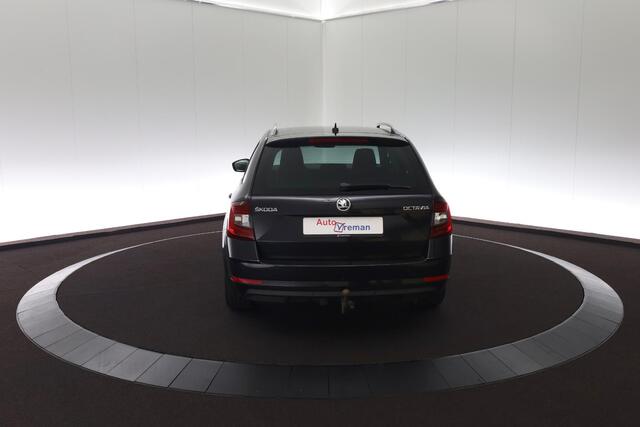 Skoda OCTAVIA Combi 1.6 TDI Greentech Clever Edition – foto 4
