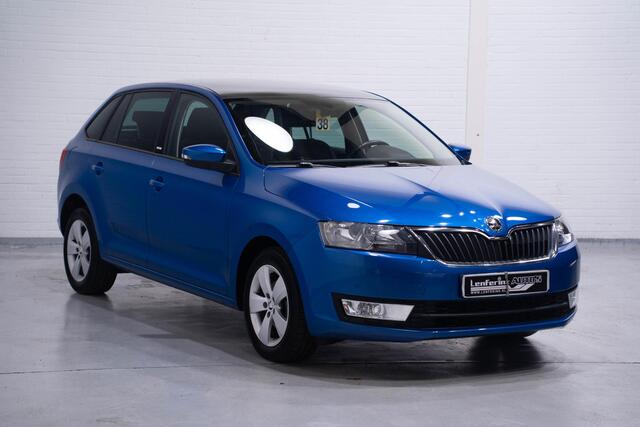 Skoda RAPID Spaceback 1.2 TSI Greentech JOY PDC ECC Cruise-controle Panodak LMV 15"-inch Navigatie-groot stoelverwarming NAP Plus-Pack Sunset