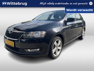 skoda-rapid-spaceback-1.0-tsi-green