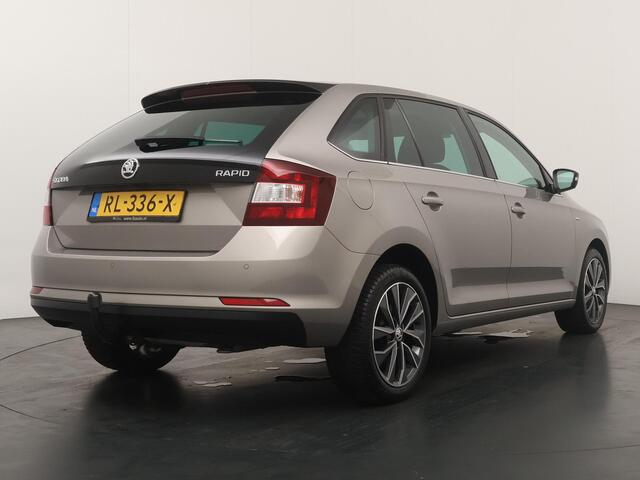 Skoda RAPID Spaceback 1.0 TSI Greentech Drive Automaat - Navigatie - Panoramadak - Stoelverwarming - Trekhaak