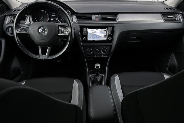 Skoda RAPID Spaceback 1.2 TSI Greentech JOY | Trekhaak | Navigatie | Cruise control | Lichtmetalen velgen