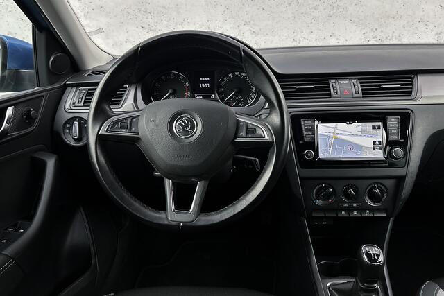 Skoda RAPID Spaceback 1.2 TSI Greentech JOY | Trekhaak | Navigatie | Cruise control | Lichtmetalen velgen