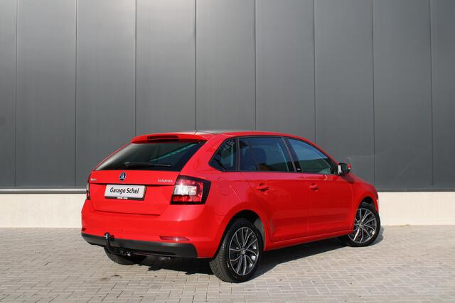 Skoda RAPID Spaceback 1.2 TSI Greentech Edition 90pk - Navi - Pano - Trekhaak - PDC - Stoelverwarming - Rijklaar