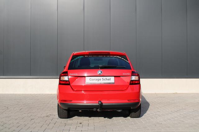 Skoda RAPID Spaceback 1.2 TSI Greentech Edition 90pk - Navi - Pano - Trekhaak - PDC - Stoelverwarming - Rijklaar