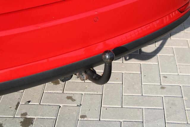 Skoda RAPID Spaceback 1.2 TSI Greentech Edition 90pk - Navi - Pano - Trekhaak - PDC - Stoelverwarming - Rijklaar