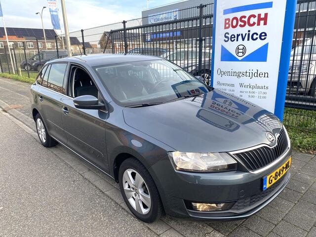 Skoda RAPID Spaceback 1.0 TSI Greentech Clever met o.a. stoelverwarming, clima, cruise, navi, elektr. rmn, etc.