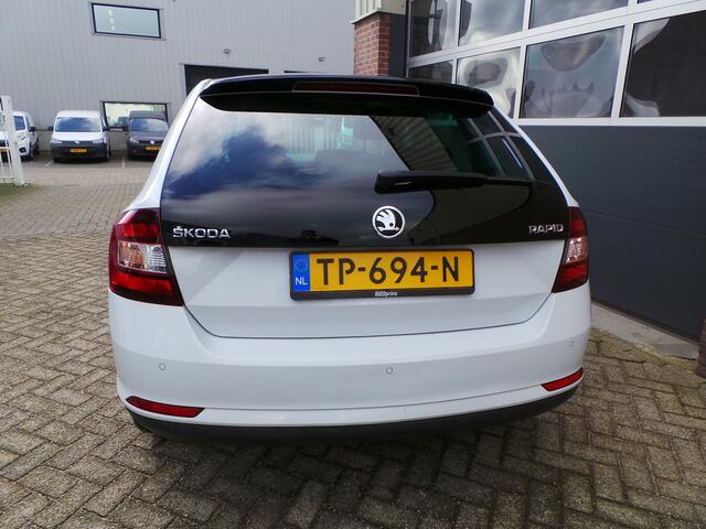 Skoda RAPID Spaceback 1.0 TSI Automaat Greentech Clever Airco,Cruise,Pano,Navi,Soelverw,Pdc,Lmv